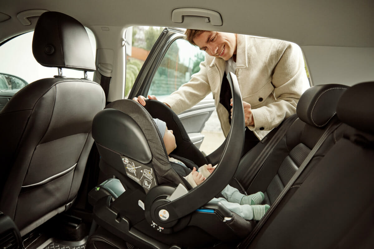 Mieux se déplacer en voiture : ergonomie et sécurité - Ergobaby
