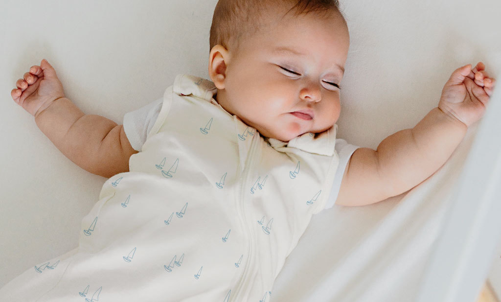 Bébé à 4 mois : croissance et sommeil