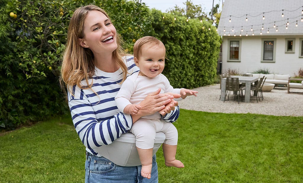 Porte-bébé Lift avec maman et son enfant